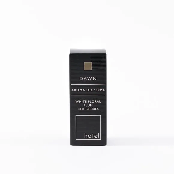 Hotel Dawn White Floral Plum & Red Berries Essential Oil 4