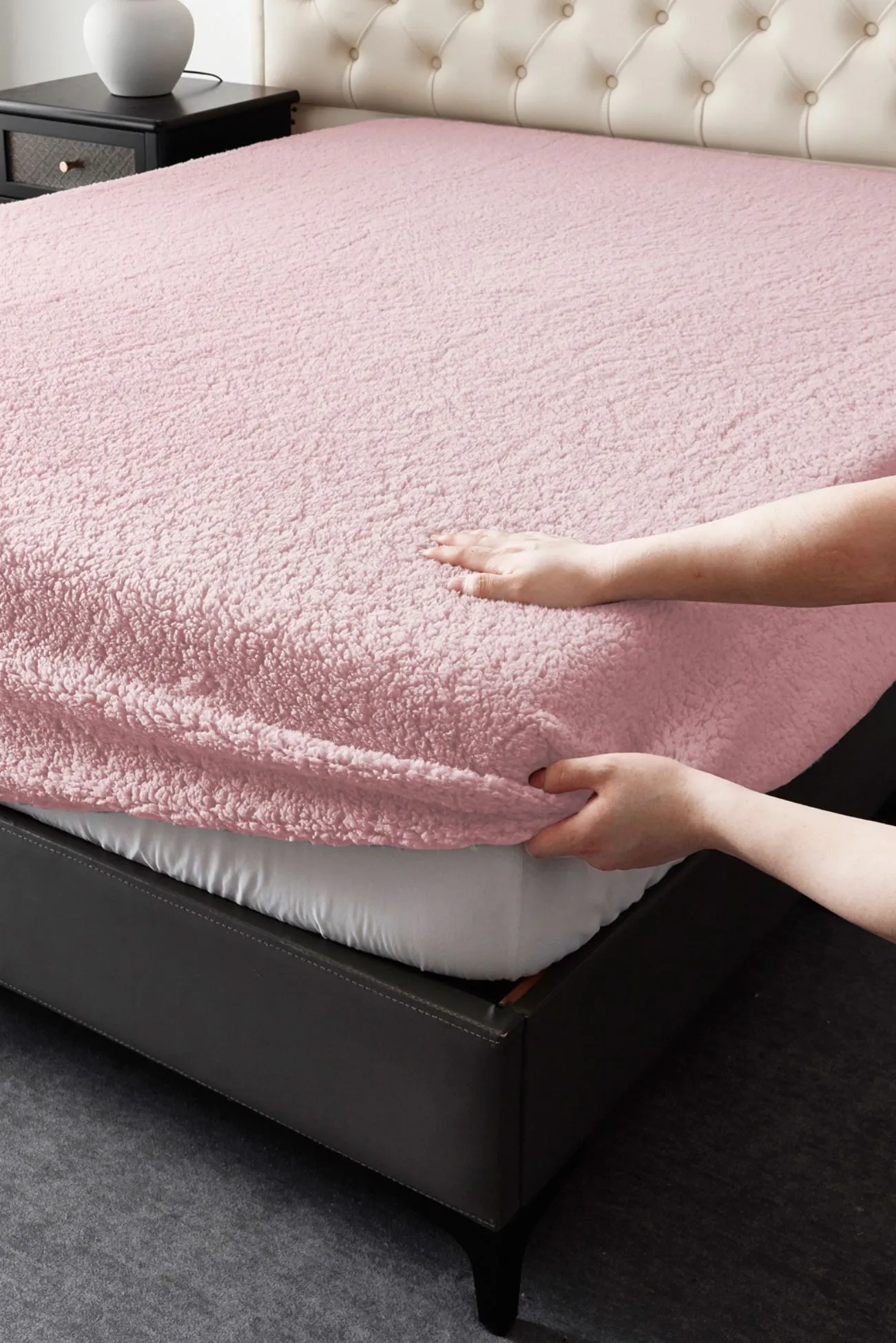 Ezysleep Winter Warm Soft Teddy Fleece Fitted Sheet in Pink 2
