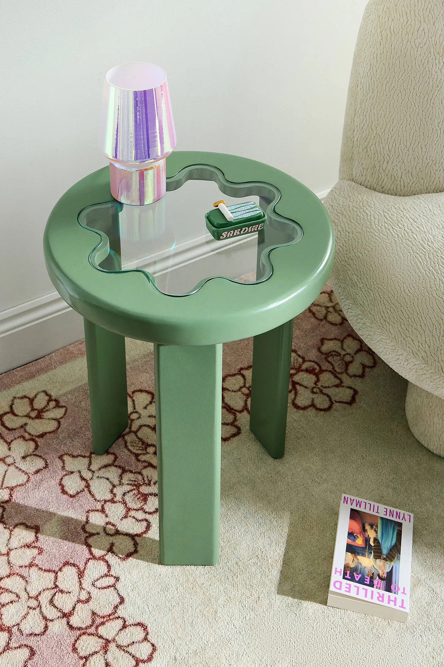 Wavy Glass Side Table - Green