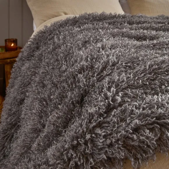 Furn. Rowan Throw Blanket 130cm x 175cm 3
