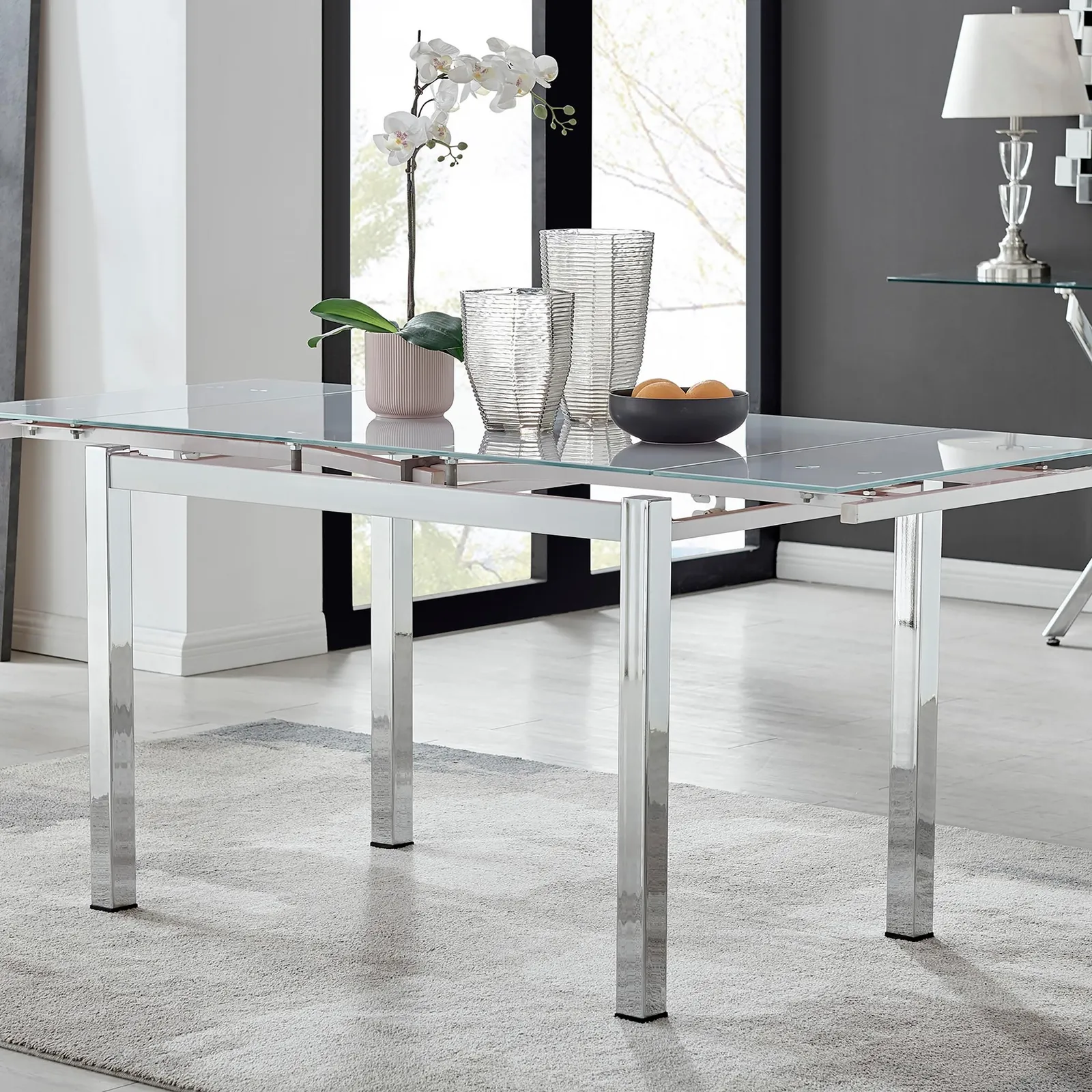 FurnitureboxUK Enna 170cm 6-Seater Chrome & Glass Extending Dining Table in White