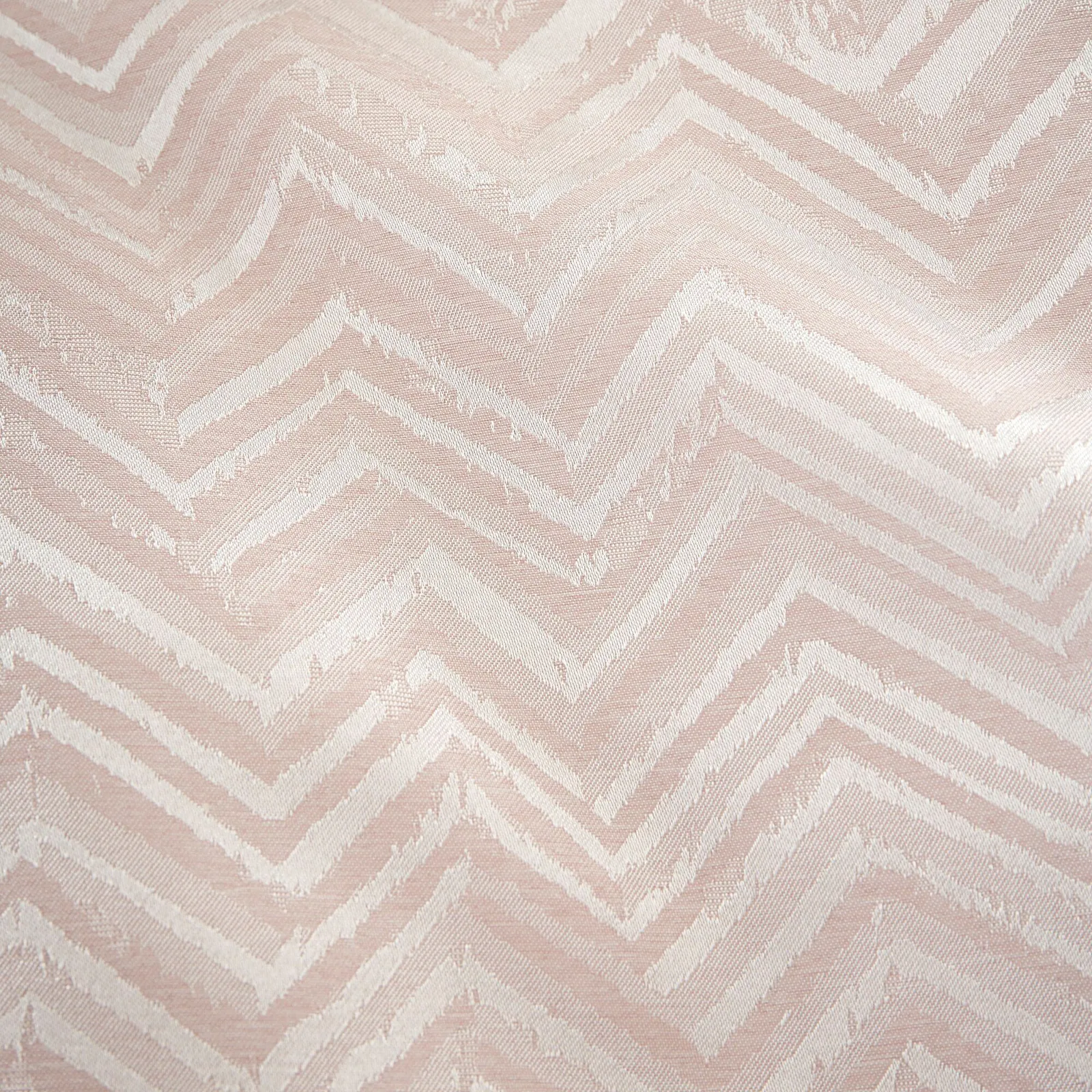 Portfolio Home Antibes Chevron Waves Duvet Cover Set Quilt with Pillowcase in Pink 3