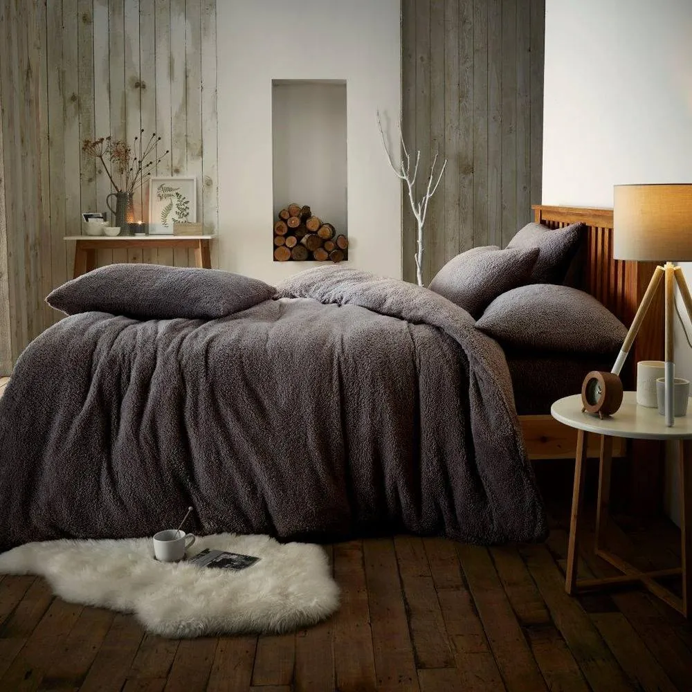 Smart Living Luxury Teddy Plain Duvet Cover & Pillowcase Set in Charcoal 1