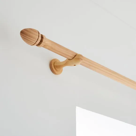 Oregon Fixed Wooden Curtain Pole with Rings 1