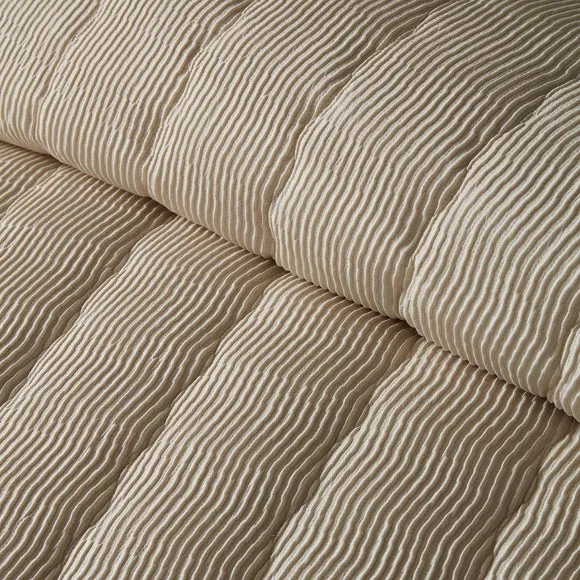 Serene Crinkle Wave Duvet Cover & Pillowcase Set 3