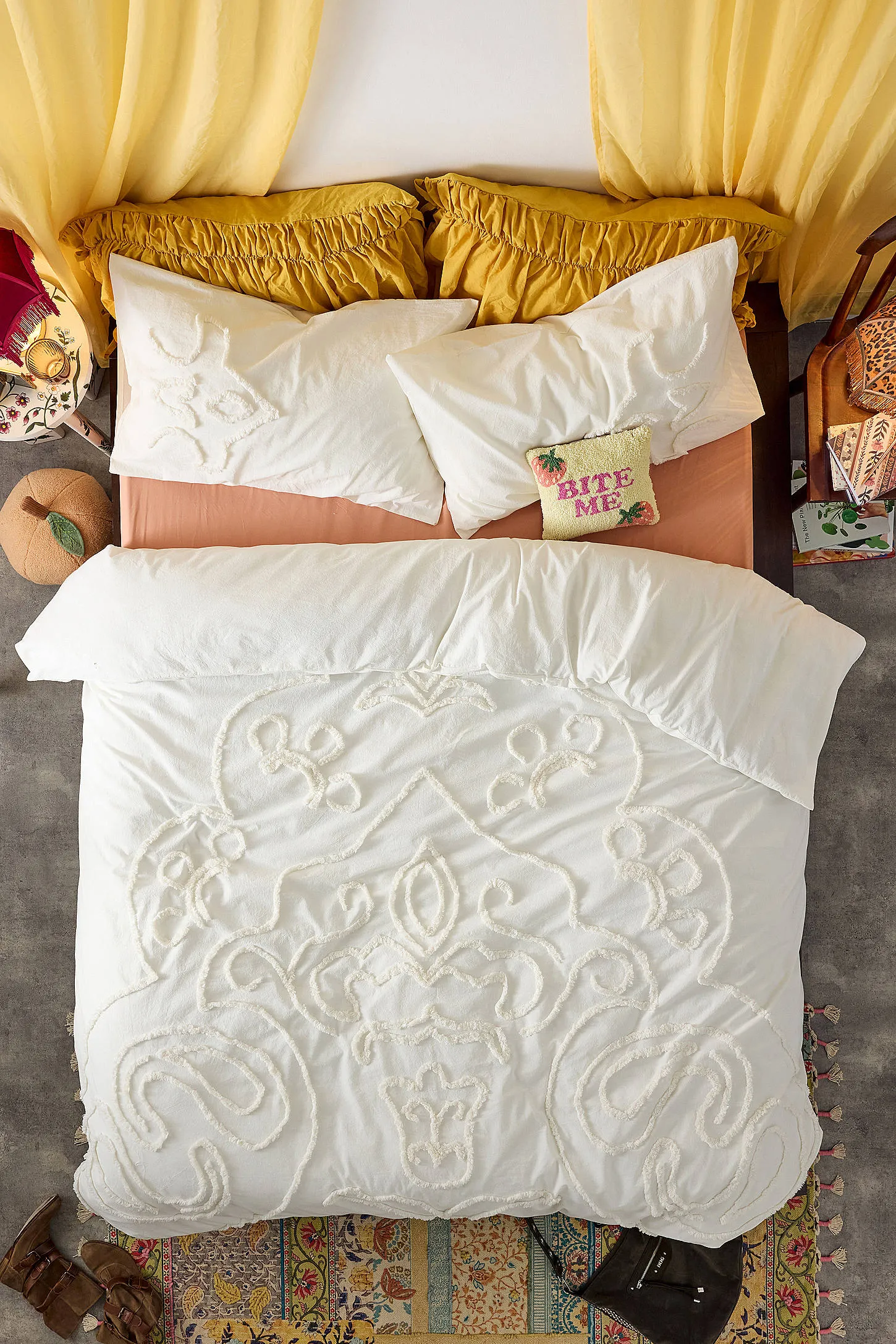 Ecru Saffron Tufted Duvet Set - Cream