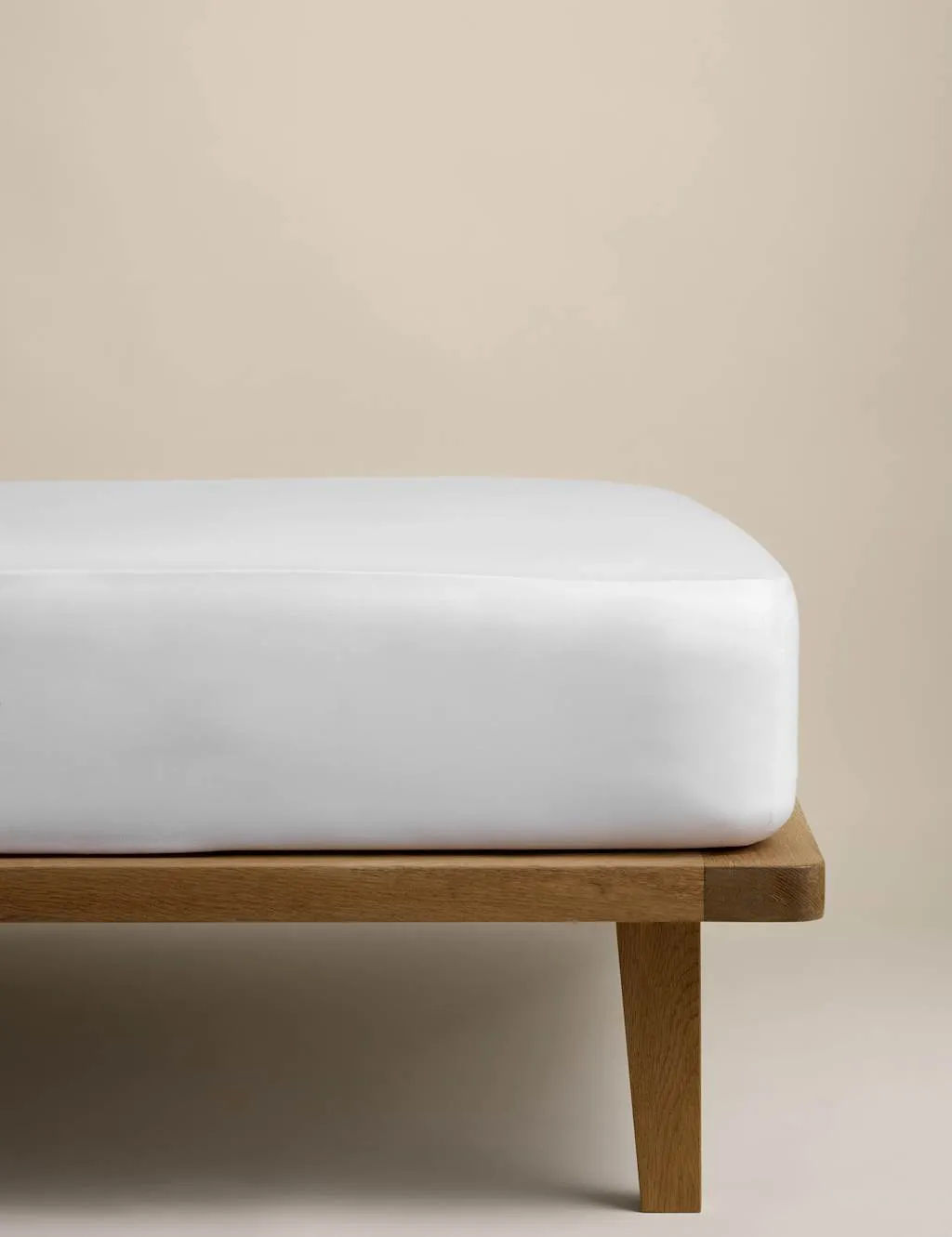 M&S Egyptian Cotton 400 Thread Count Silky Deep Fitted Sheet White