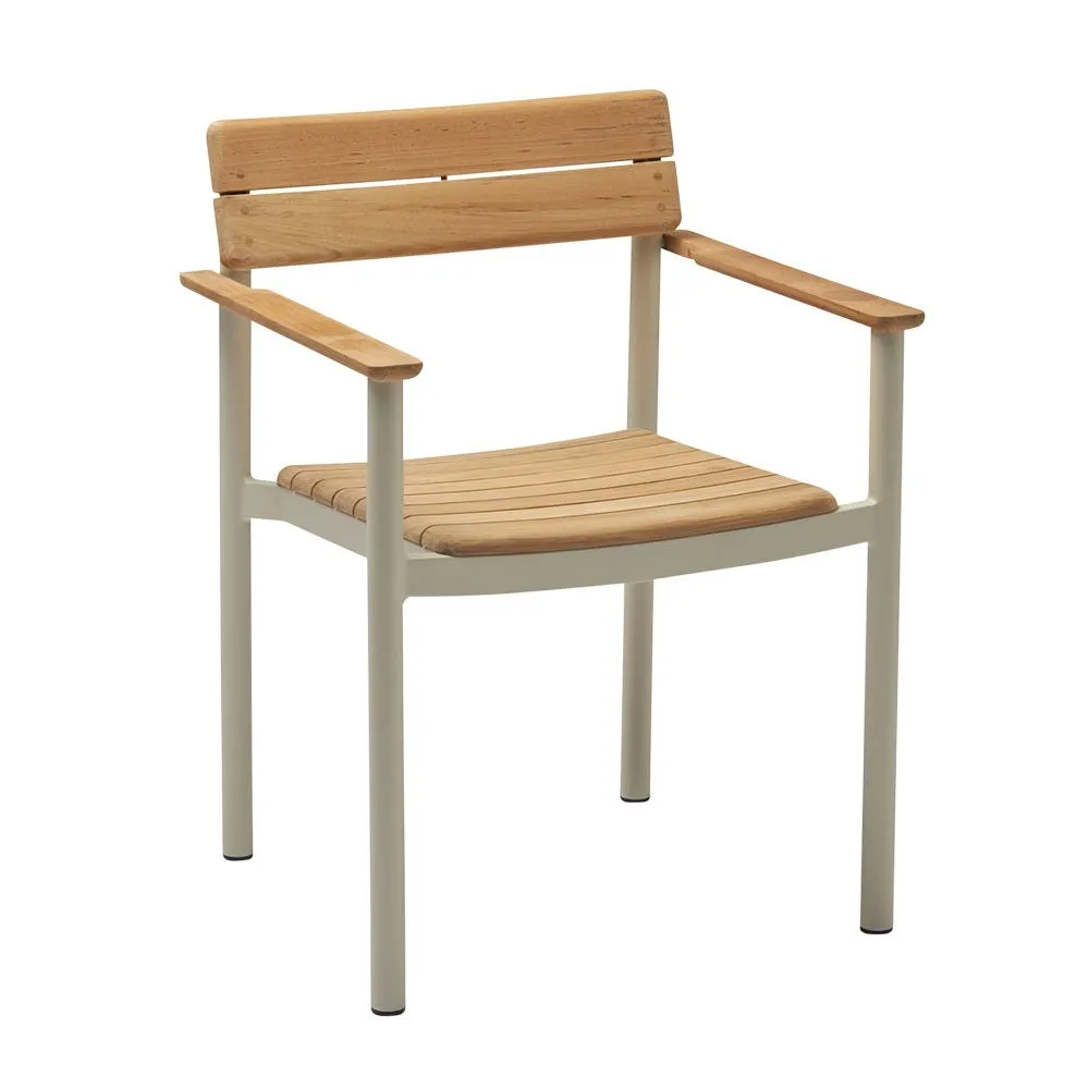 Fritz Hansen Pelagus Armchair in Light Ivory 2