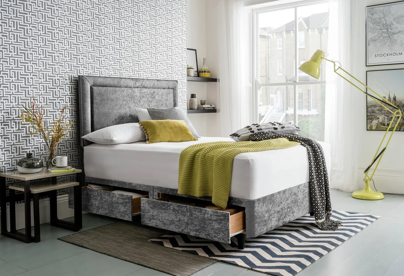 Silentnight Toulouse Velvet Kingsize 4 Drawer Divan - Silver