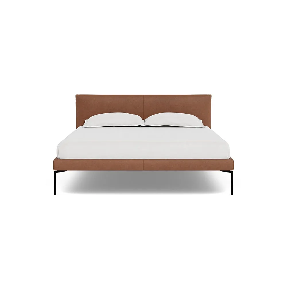 Heal's Matera Bed King Siena Cotton Clay Black Feet