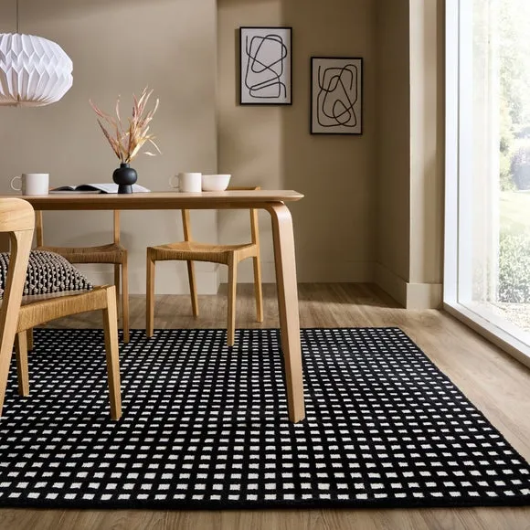Textured Grid Checked Rug 1
