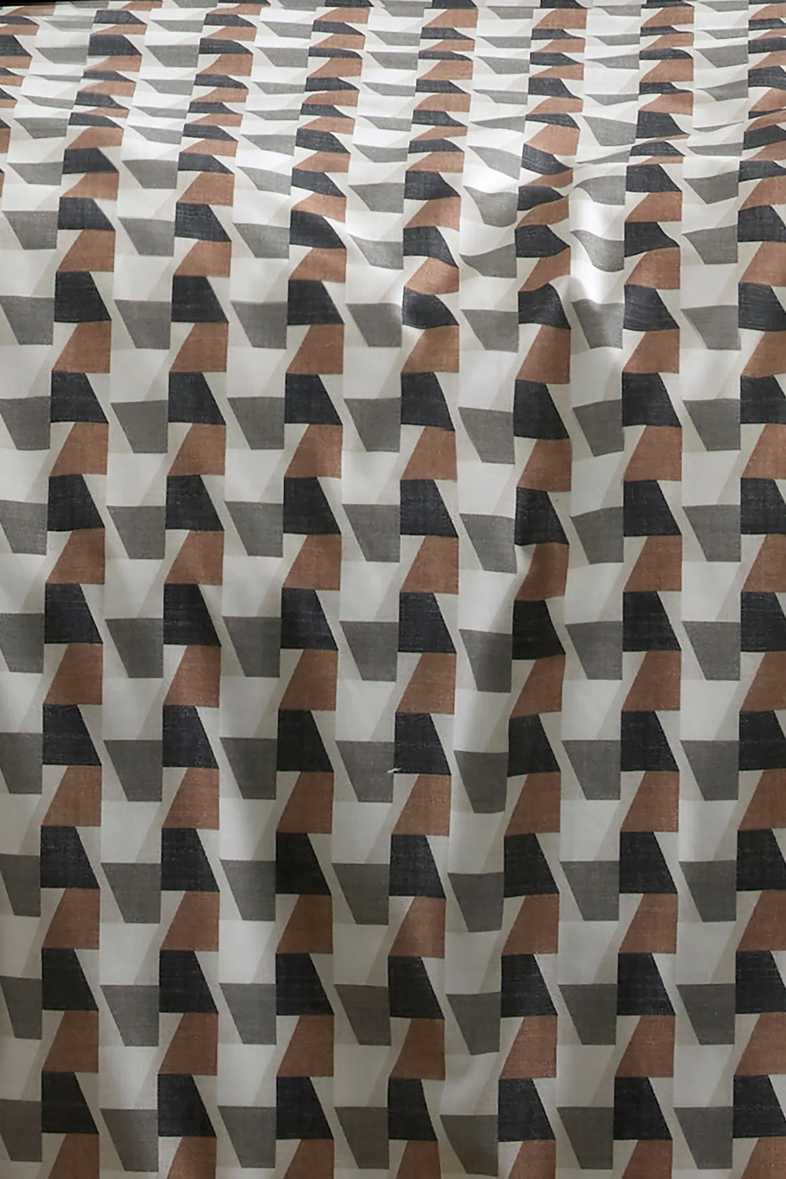 Appletree 'Jett' Geo Print 100% Cotton Duvet Cover Set in Brown 3