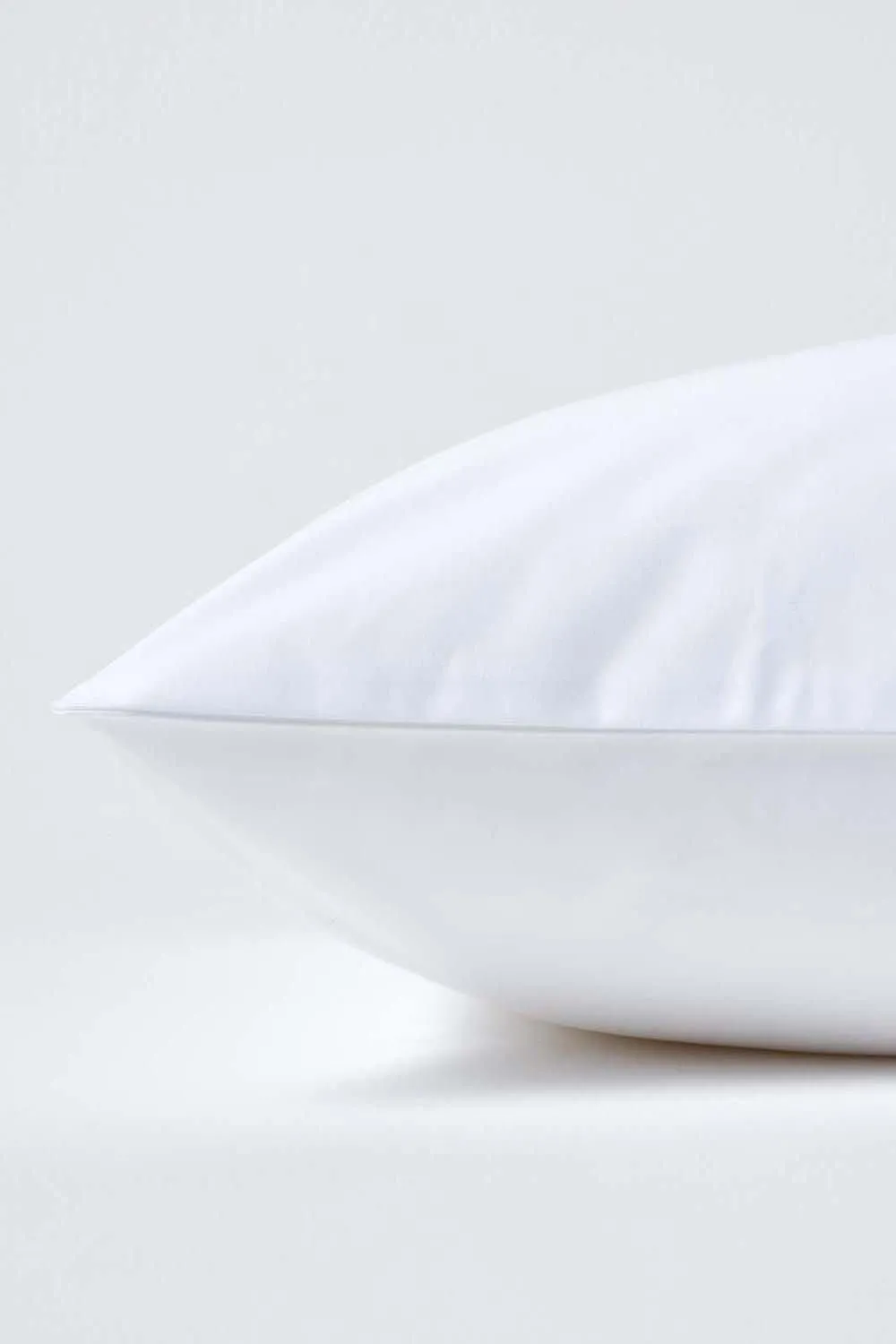 Homescapes Continental Egyptian Cotton Pillowcase 1000 TC, 80 x 80 cm in White 2