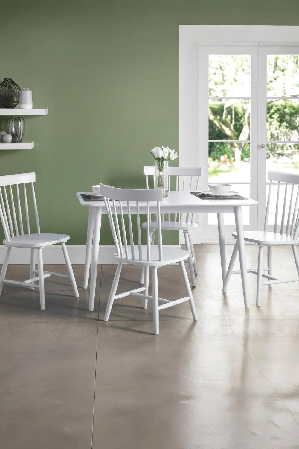 Julian Bowen Torino Spindle Back Dining Chair (Set of 2) in White 2
