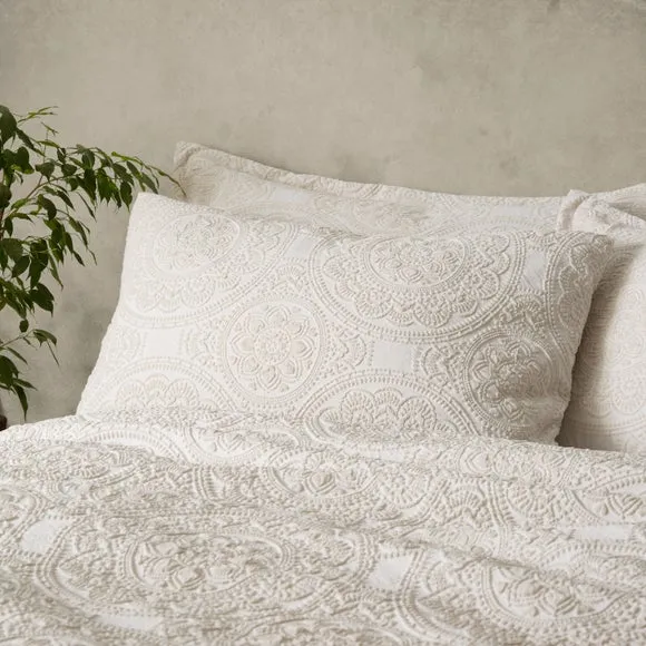 Tama Global Duvet Cover and Pillowcase Set 2