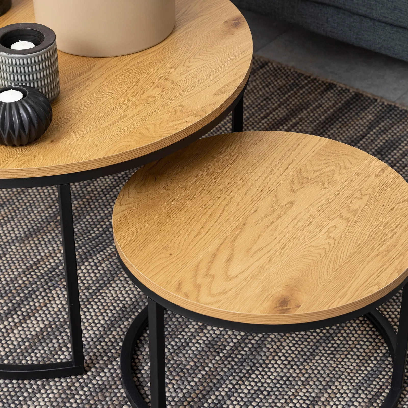 Furniture To Go Spiro Round Coffee Table Set with Oak Top & Black Legs 4
