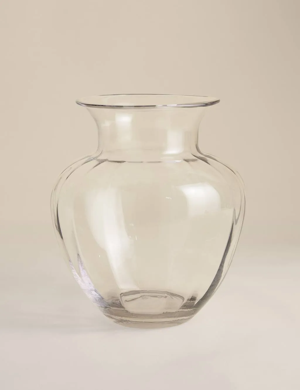 M&S Medium Optic Tulip Vase Clear