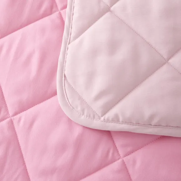 Helston Two Tone Bedspread 150cm x 200cm 2
