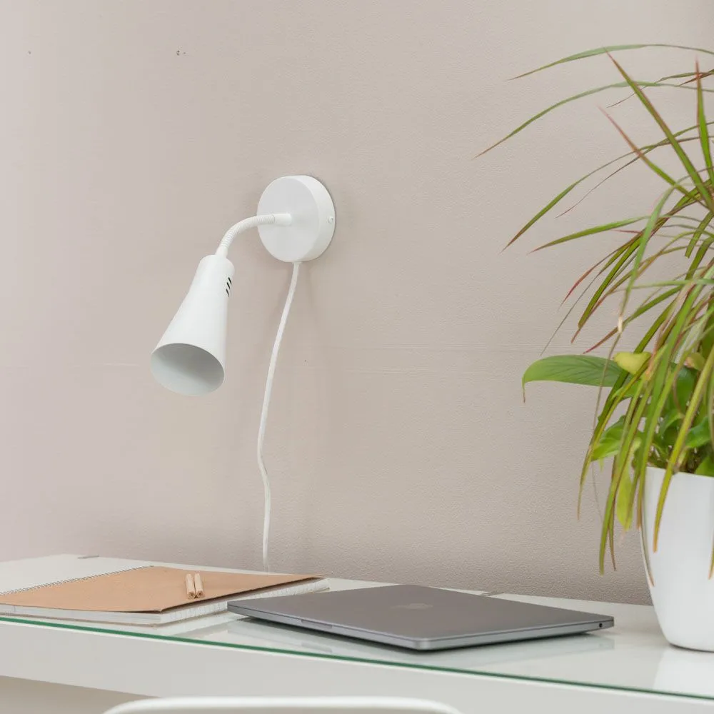 ValueLights Plug In White Flexible Gooseneck Wall Light 3