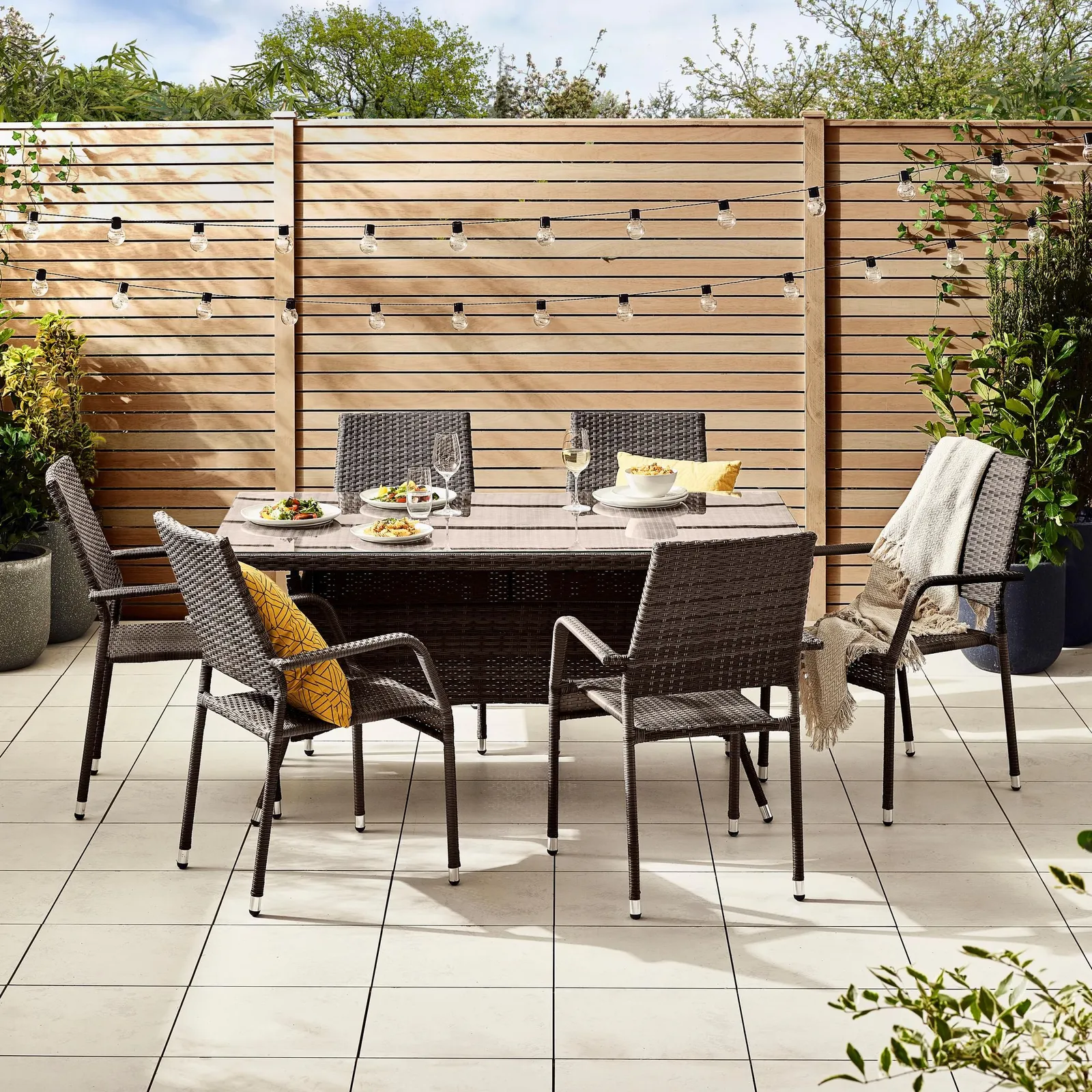 FurnitureboxUK Antigua 6 Seater Rattan Outdoor Garden Dining Set, PE Rattan, 6 Seat Garden Table & Chair Set, Weather Resistant in Brown 2