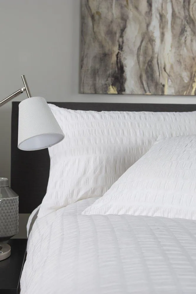 Stamford Seersucker Double Duvet Set