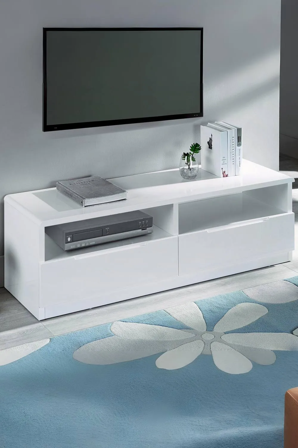 Julian Bowen Manhattan TV Unit in White