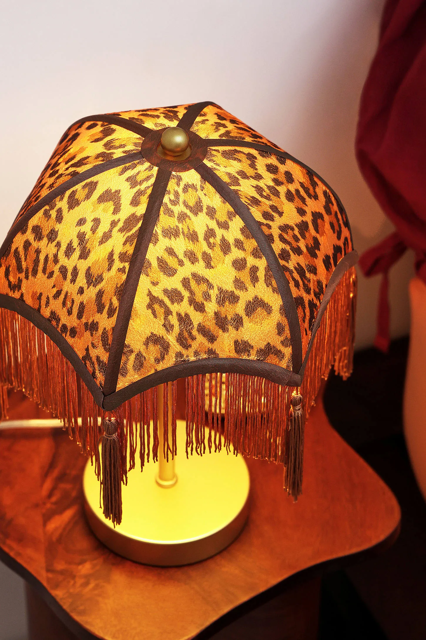 Leopard Print Modern Tassel Table Lamp - Brown 3