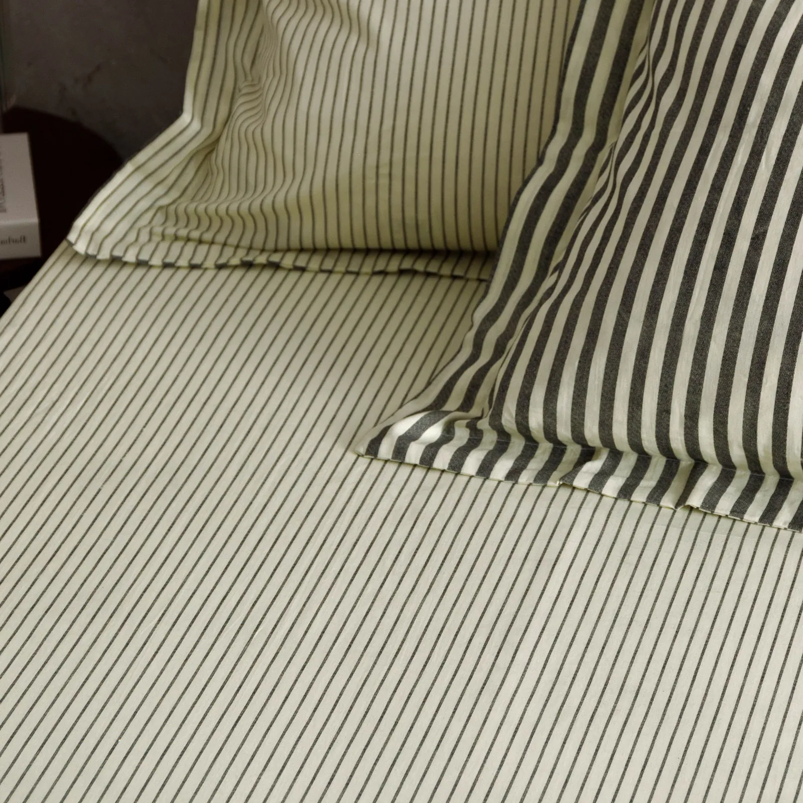 Yard Hebden Narrow Stripe 100% Cotton Fitted Sheet in Cream 2