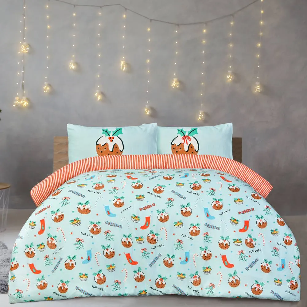 Smart Living Luxury Super Soft & Reversible Festive Christmas Puddings Duvet Set in Blue
