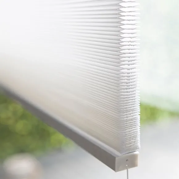 Easy Clip Pleated Blind 4