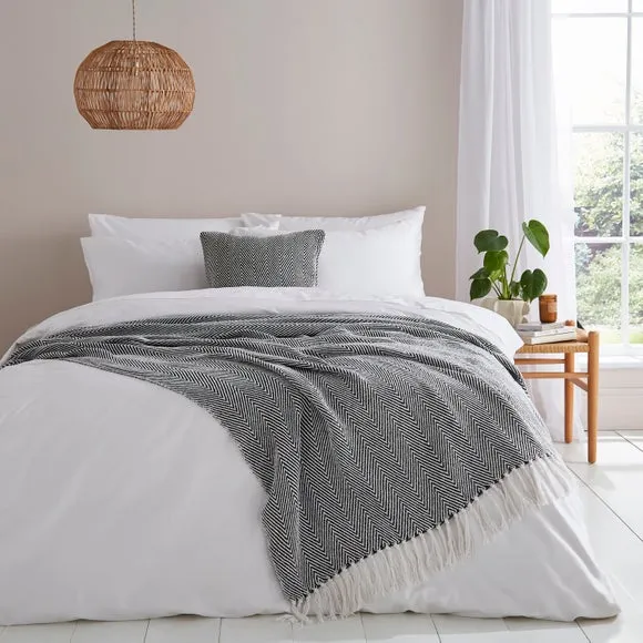 Jenson Herringbone Throw Blanket 3