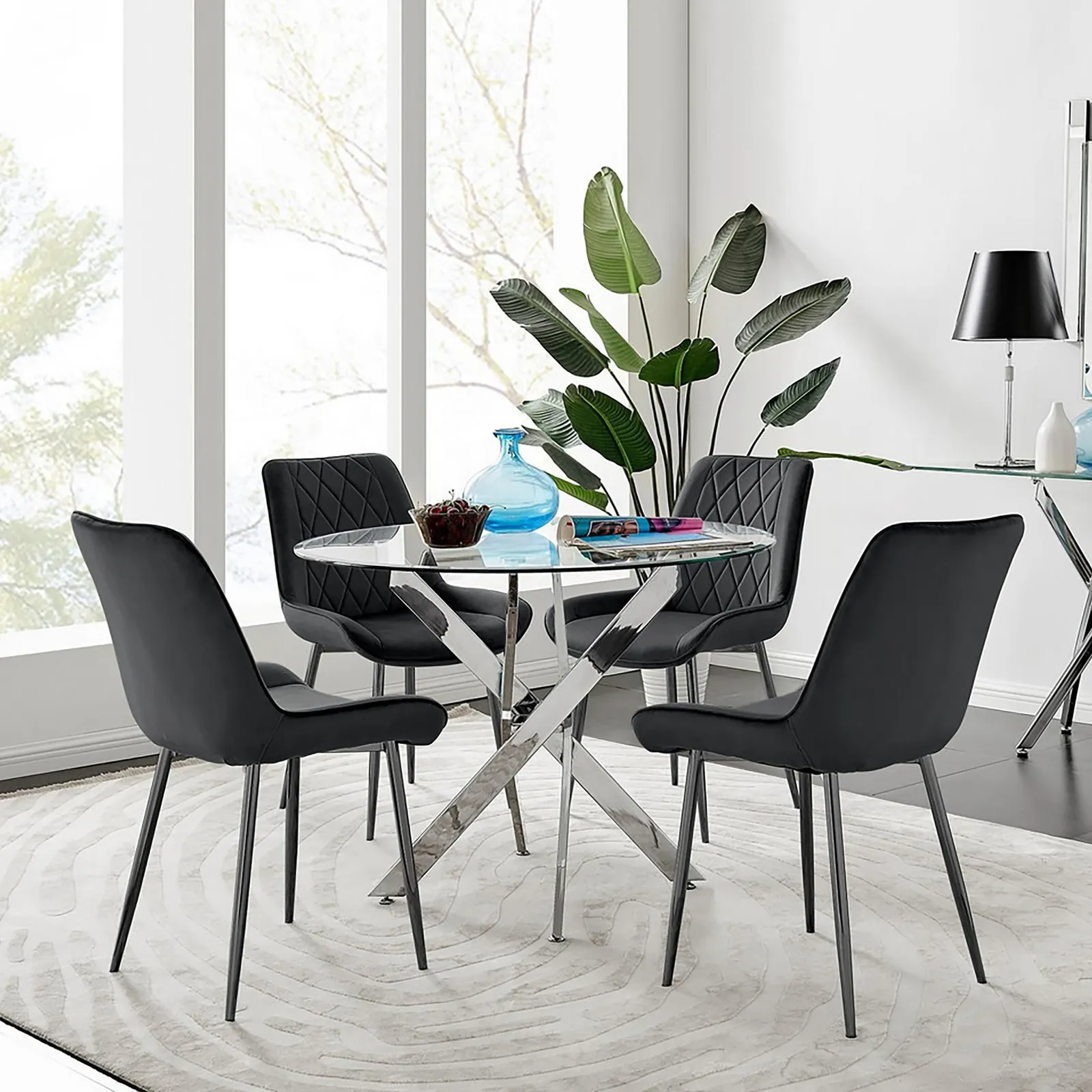 FurnitureboxUK Novara 100cm Round Dining Table & 4 Pesaro Black Leg Chairs 1