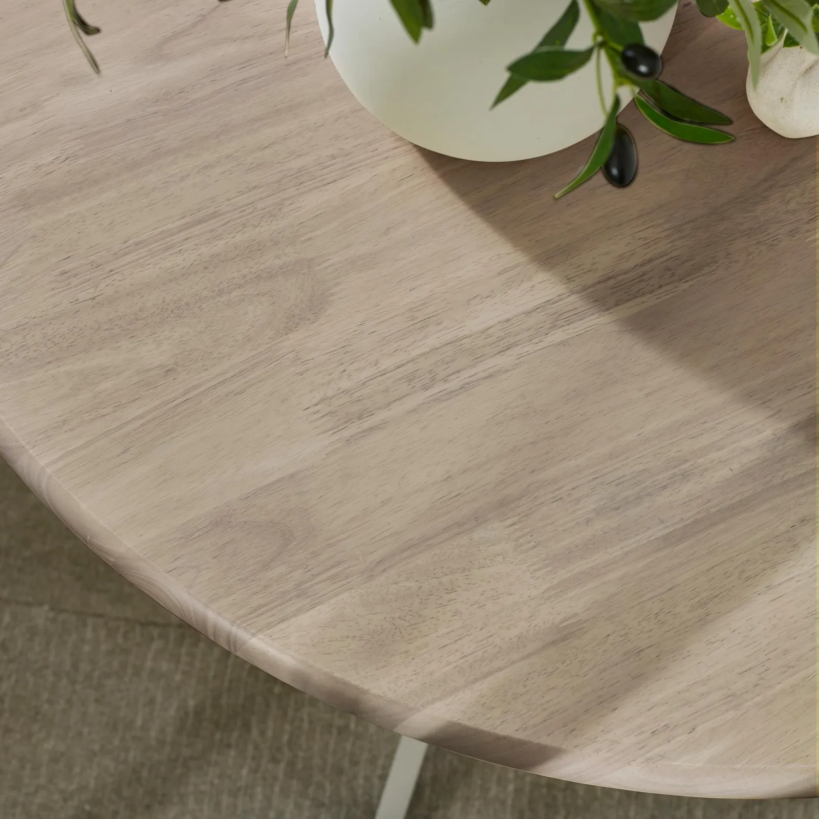 FurnitureboxUK Bude Round Wooden Dining Table & 4 Millford Chairs in Grey 4