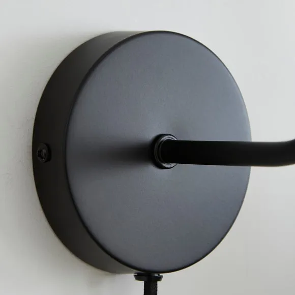 Wallace Plug In Wall Light Fitting 5