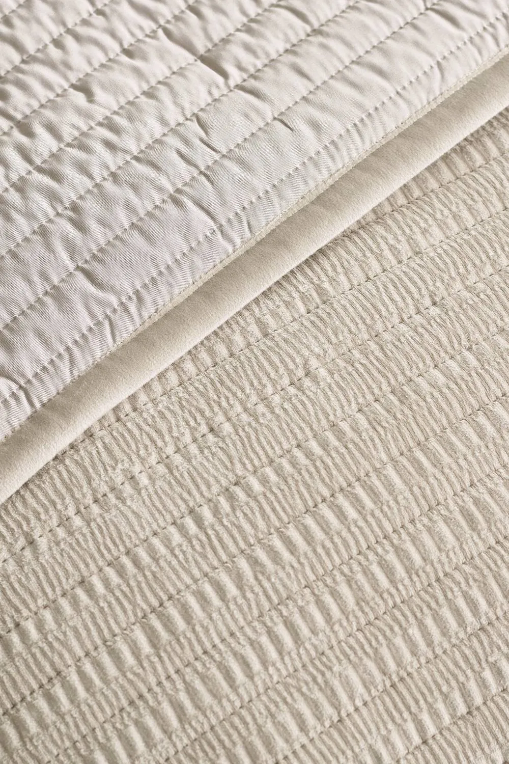 Catherine Lansfield 'Velvet Pinsonic' Quilted Bedspread in Natural 2