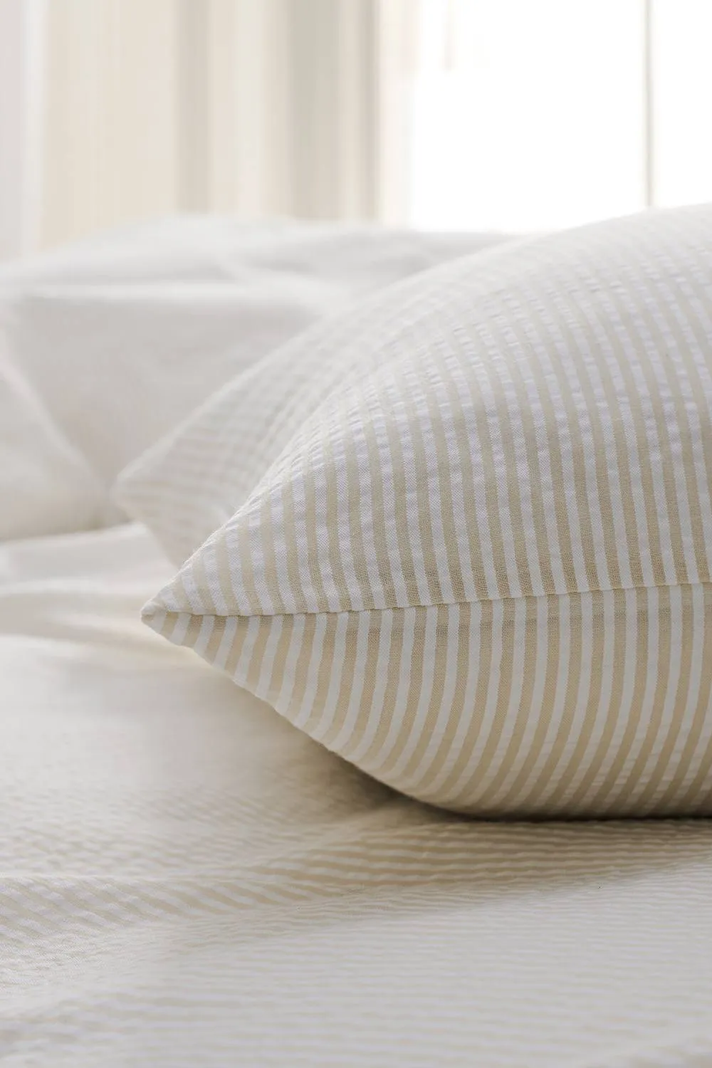 CHRISTY Seersucker Cotton Stripe Standard Pillowcase Pair in Beige 3