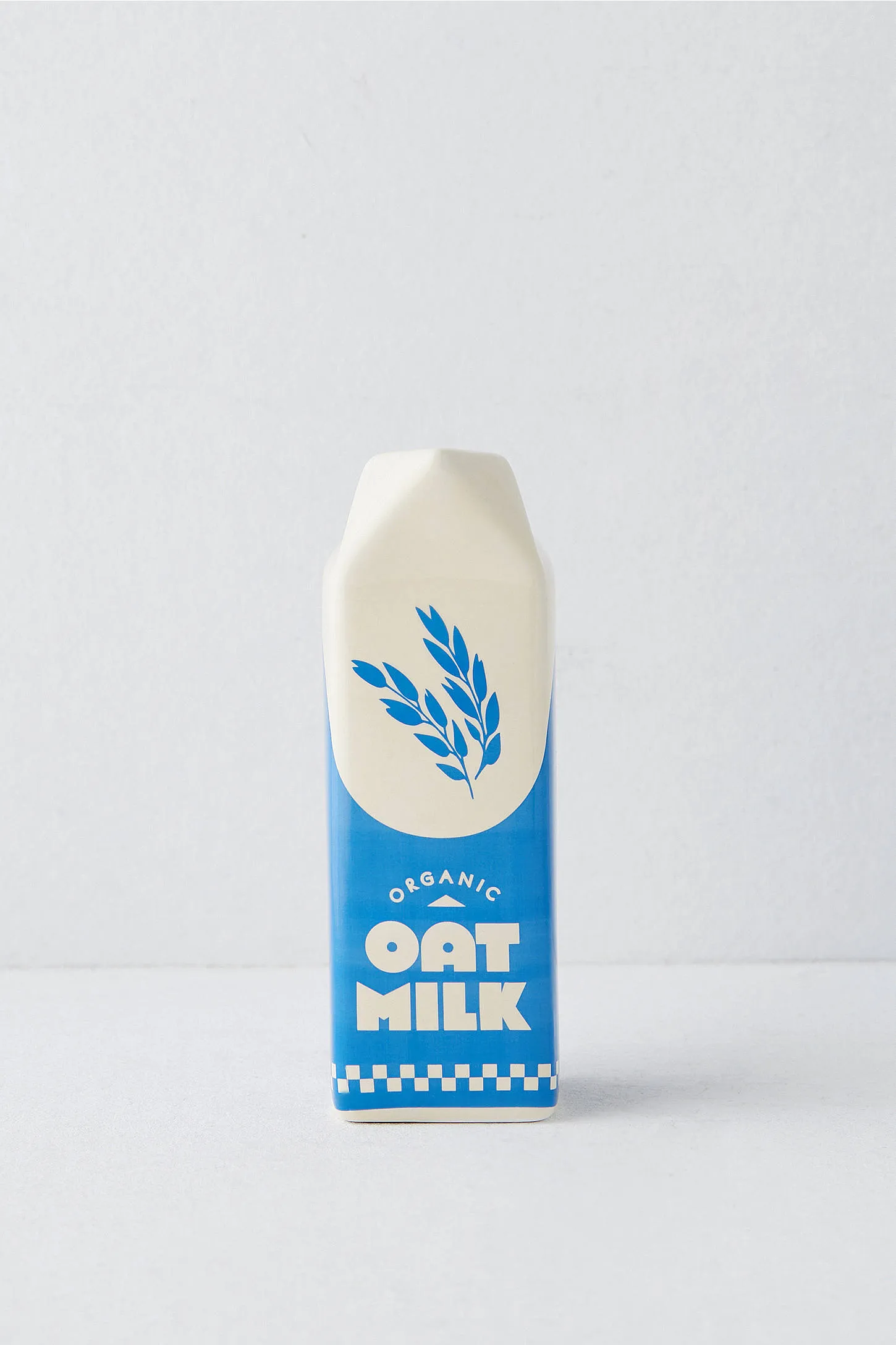 ban. do Oat Milk Vase - Blue L: 7cm x W: 7cm x H: 24cm 3