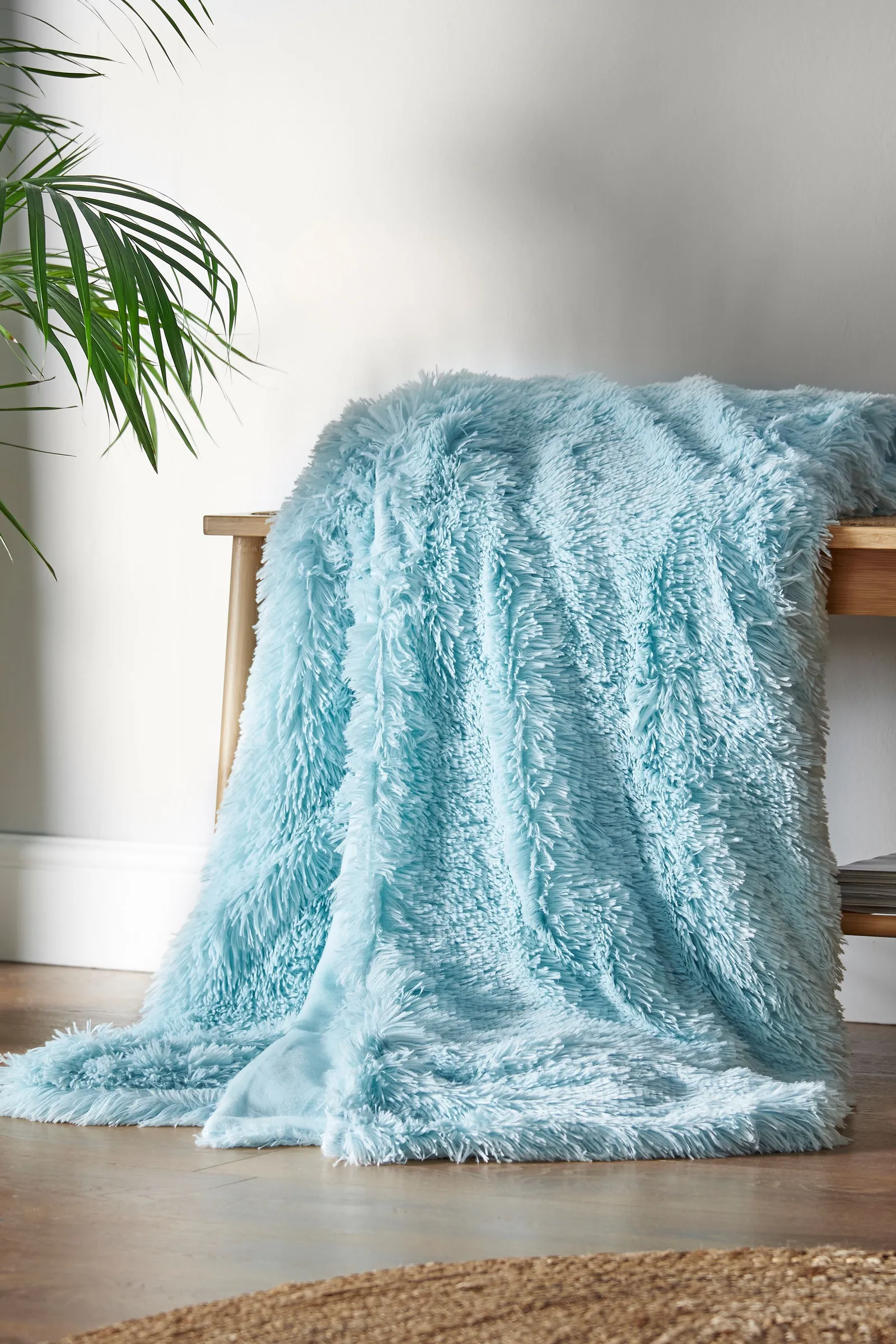 Catherine Lansfield 'Cuddly' Blanket Throw in Duck Egg Blue