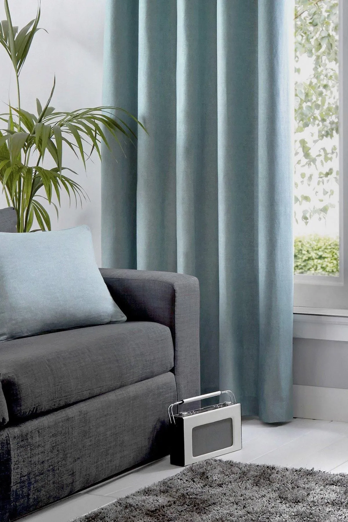 Fusion 'Sorbonne' Luxury Plain Dyed Filled Cushion 100% Cotton in Duck Egg Blue 3