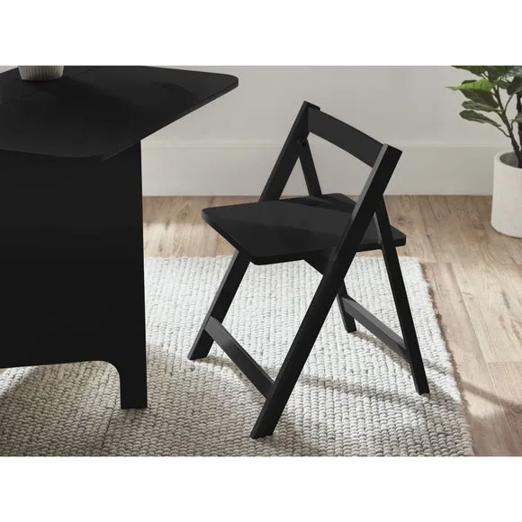Gatan Gateleg Table With 2 Chairs 6