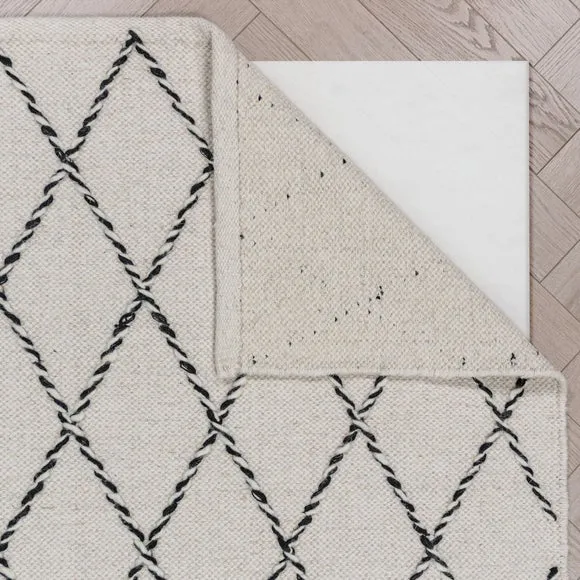 Seb Diamond Wool Rug 3