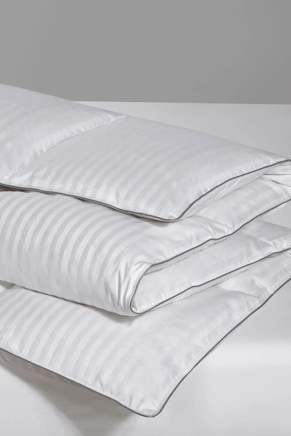 BHS 5 Star Hotel Collection 10.5 Tog White Goose Down Duvet 4