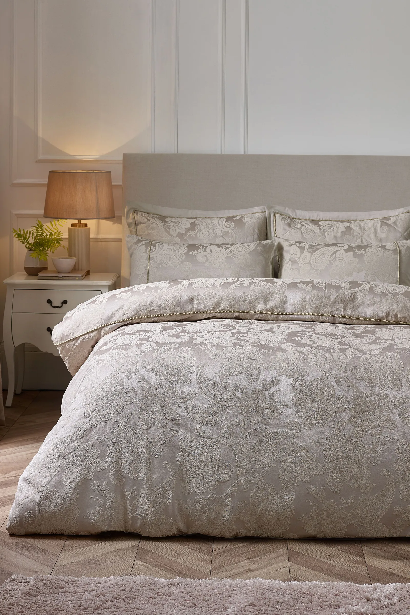 Catherine Lansfield 'Opulent Jacquard' Duvet Cover Set in Gold
