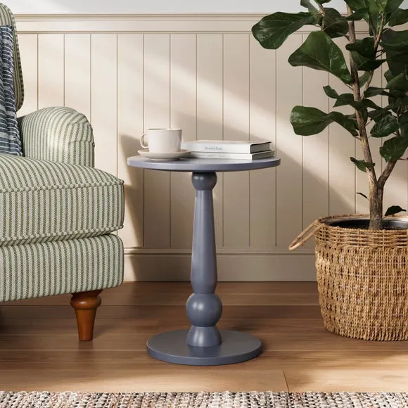 Petit Side Table 1