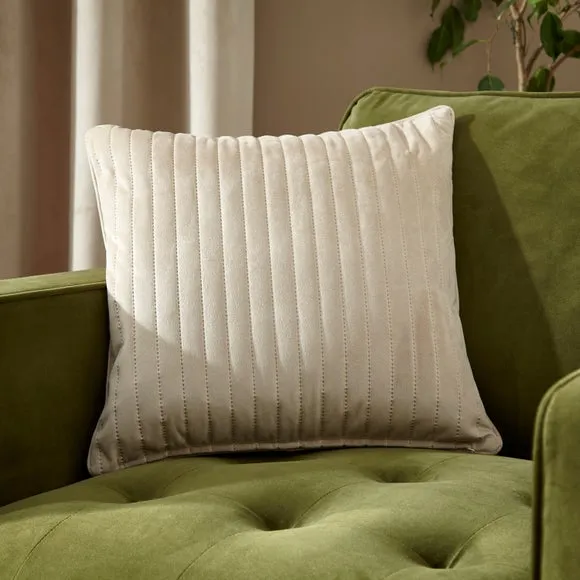 Quinn Cushion