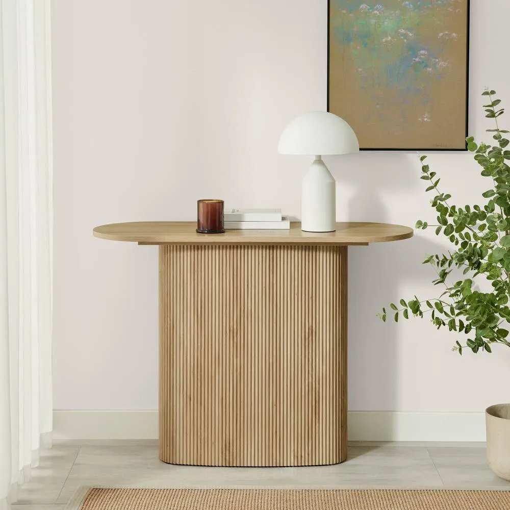 FurnitureboxUK Penrose Rounded Oak Effect Wood Console Table in Light Brown 2