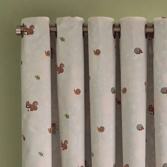 Catherine Lansfield Fox and Woodland Friends Eyelet Curtains 3