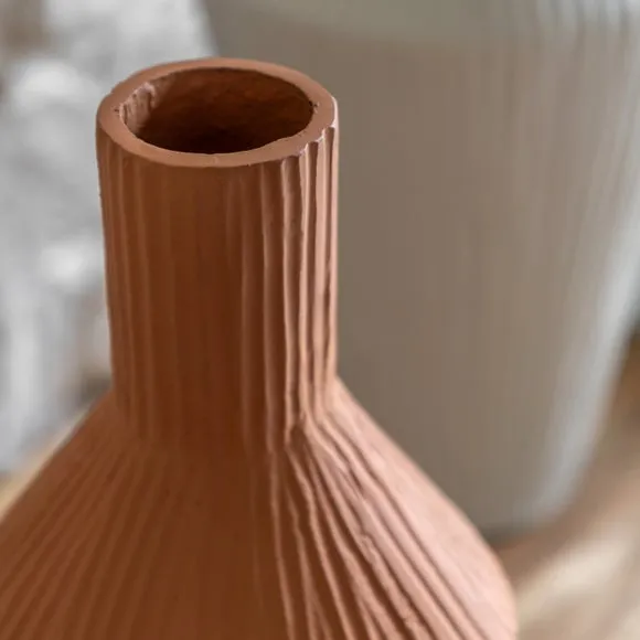 Crossland Grove Poissy Ribbed Cast Metal Vase Terracotta H305Mm, Brown 2