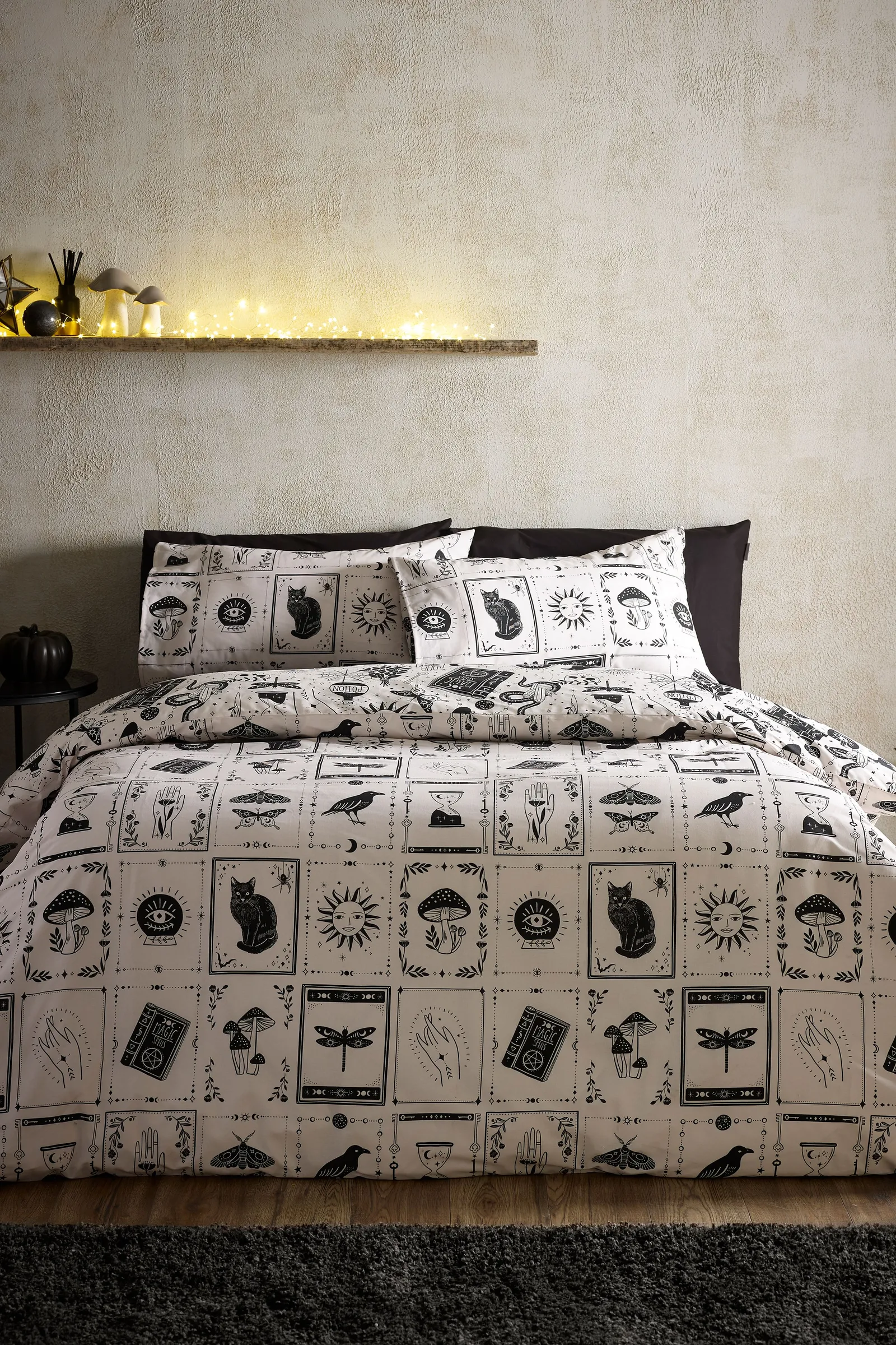 Catherine Lansfield 'Enchanted Witchcraft' Reversible Duvet Cover Set in Black 2