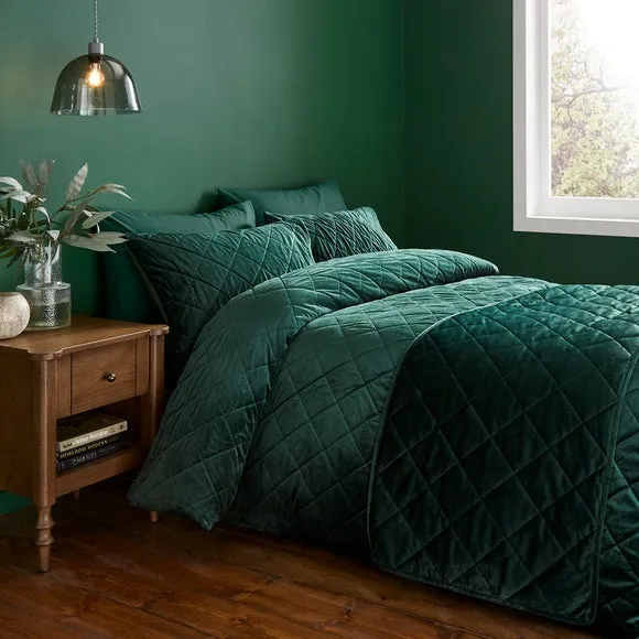 Castleton Quilted Runner 1